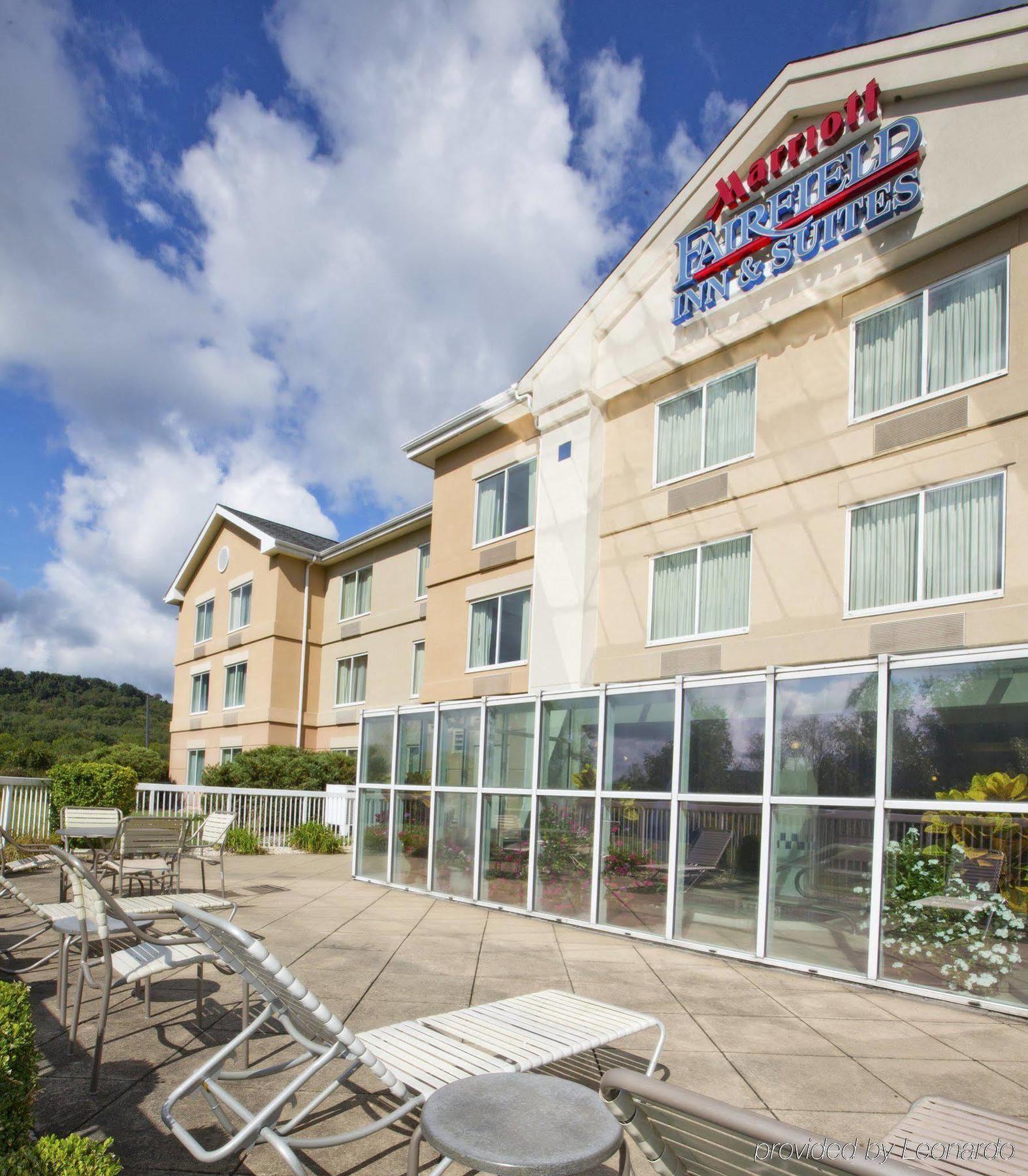 Fairfield Inn & Suites By Marriott Pittsburgh New Stanton Exteriér fotografie
